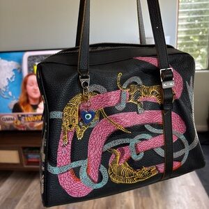 Black Esther Min & Mon shoulder bag with snake and tiger print